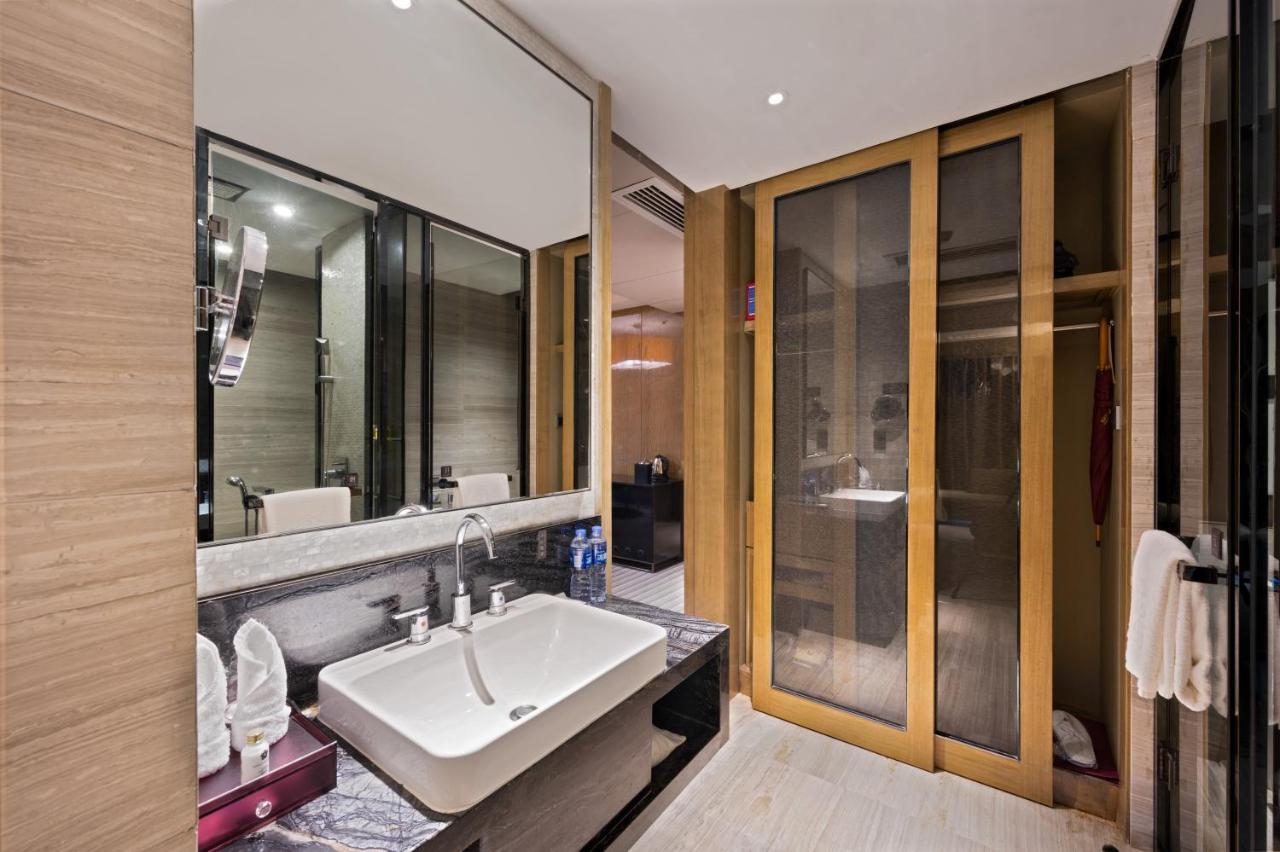 Mels Weldon Dongguan Humen Hotell Exteriör bild
